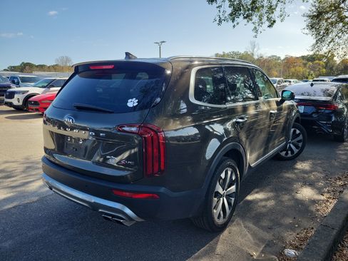 Used 2021 Kia Telluride S image 3
