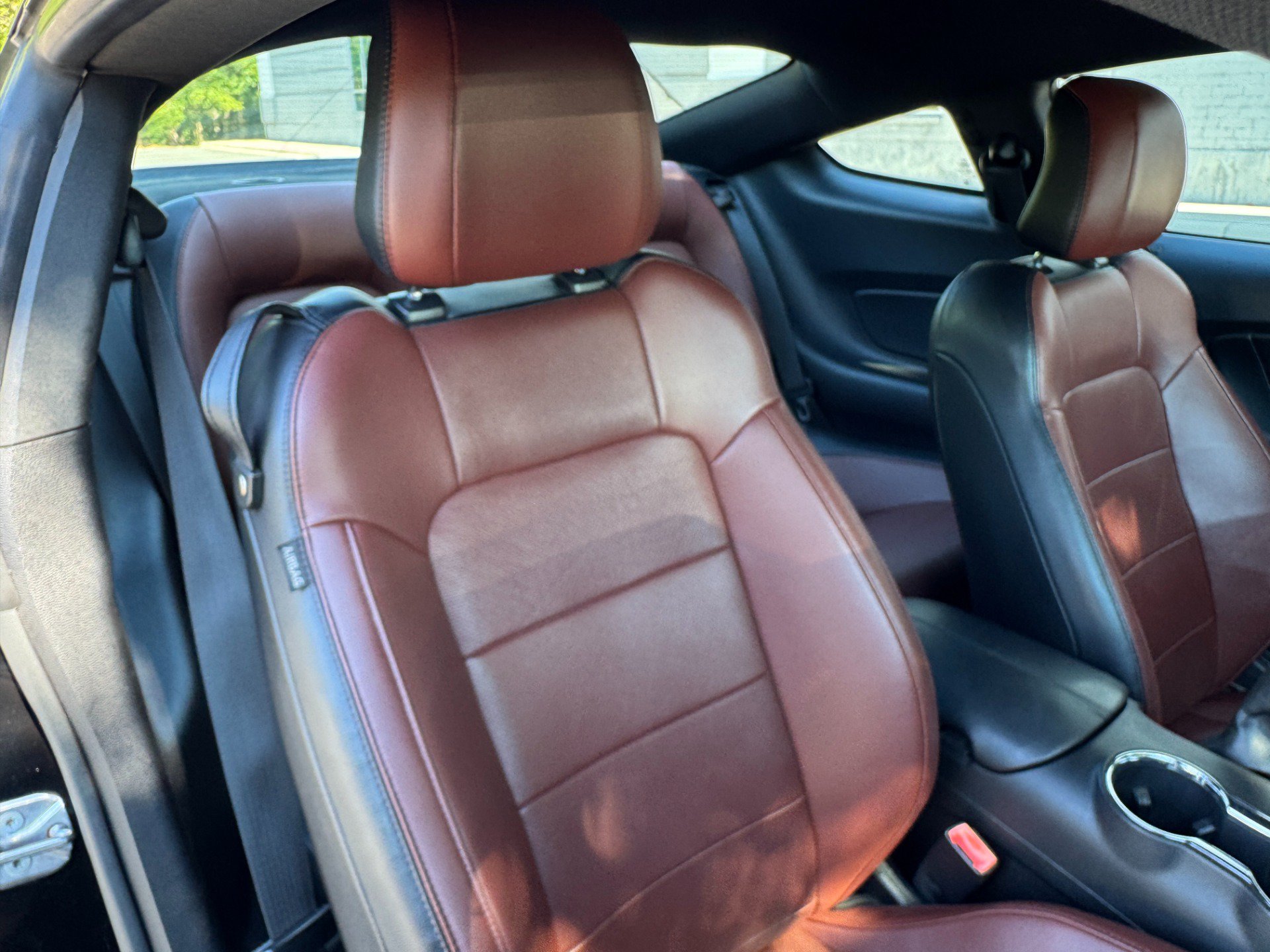 Used 2016 Ford Mustang GT Premium w/ GT Performance Package RWD image 38