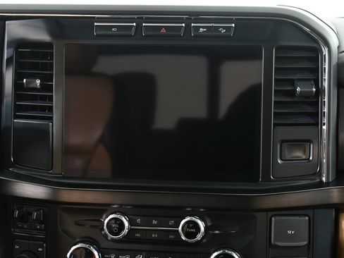 Used 2023 Ford F250 Lariat w/ Chrome Package image 9