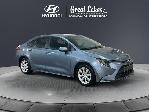 Used 2025 Toyota Corolla LE image 8