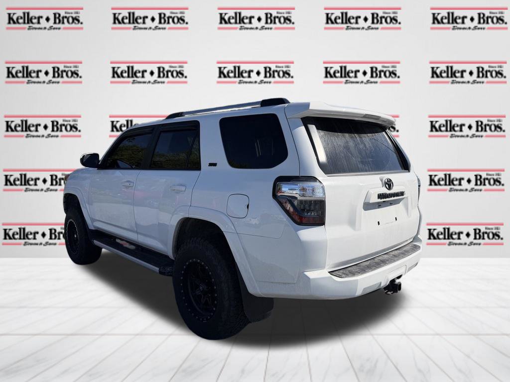 Used 2023 Toyota 4Runner SR5 AWD/4WD image 5