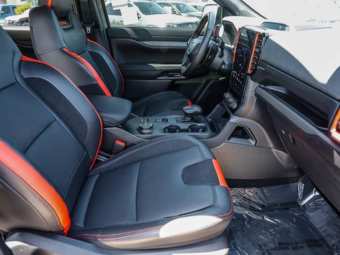 Used 2025 Ford Ranger Raptor image 16