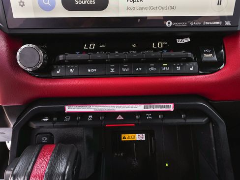 Used 2024 Toyota Tundra TRD Pro AWD/4WD image 28