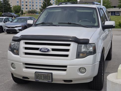 Used 2010 Ford Expedition EL Limited AWD/4WD image 4