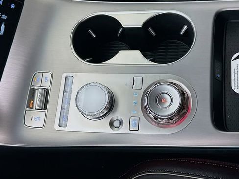 New 2026 Genesis GV70 2.5T Advanced AWD/4WD image 15