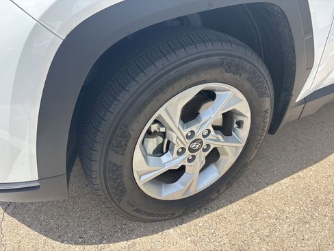 Used 2023 Hyundai Tucson SEL image 12