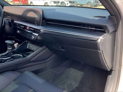 Certified 2026 Kia K5 GT w/ GT1 Package image 19