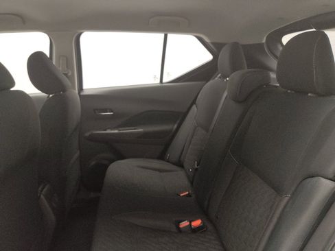 Used 2021 Nissan Kicks SV FWD image 18