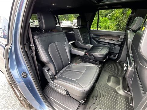 Used 2018 Ford Expedition Max Limited w/ Equipment Group 301A AWD/4WD image 27