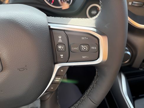 New 2026 RAM 1500 Big Horn AWD/4WD image 12