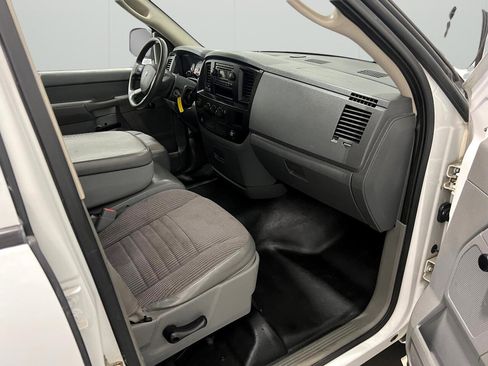 Used 2007 Dodge Ram 1500 Truck ST w/ Trailer Tow Group image 17