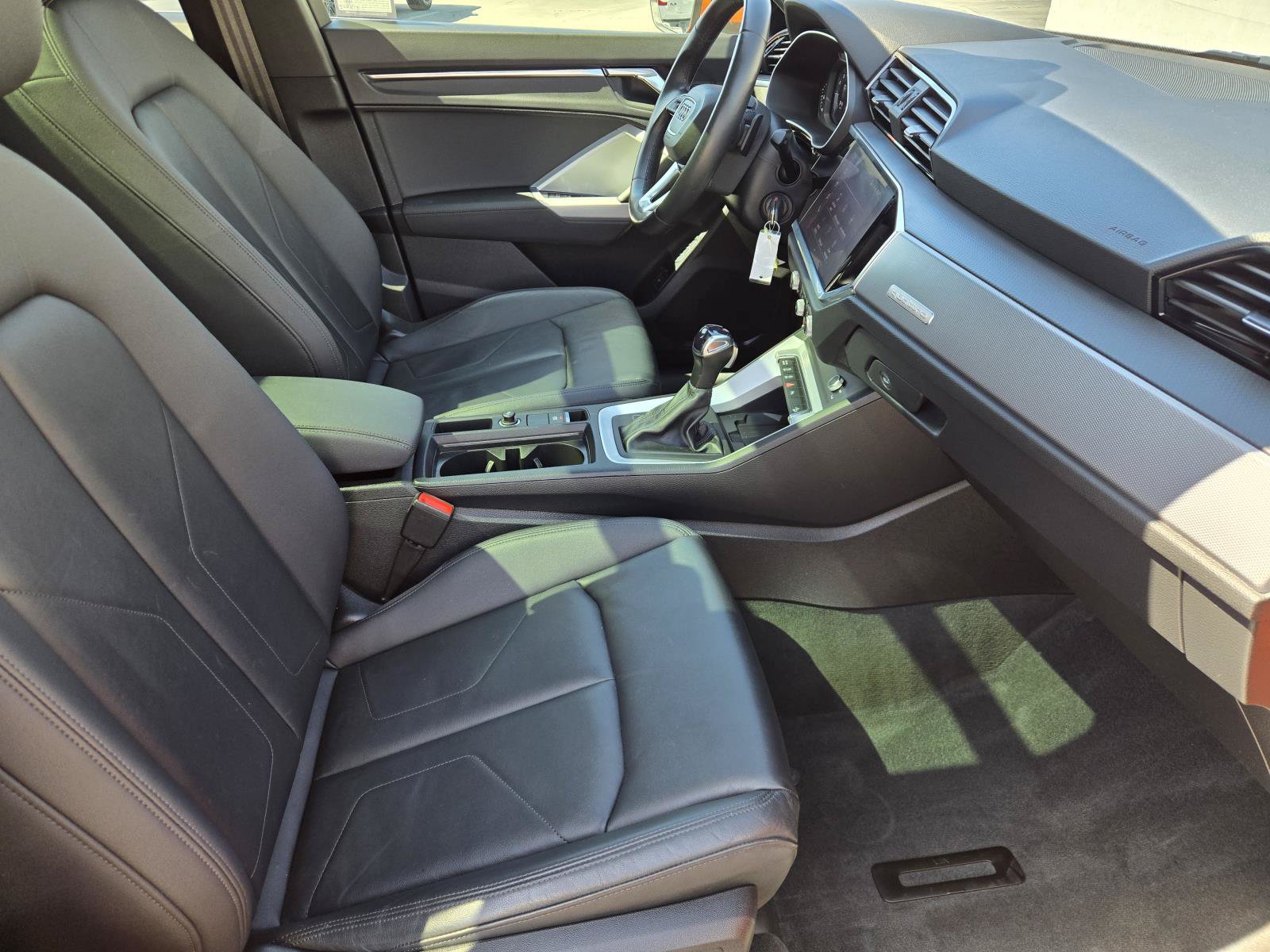 Used 2022 Audi Q3 2.0T Premium Plus AWD/4WD image 30