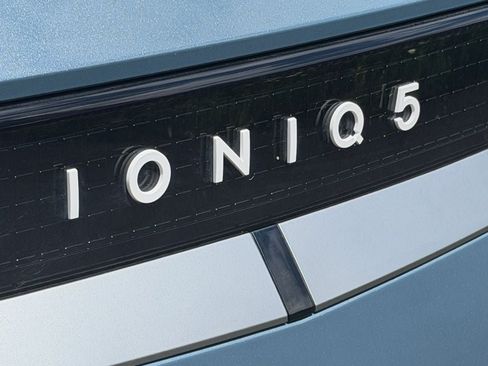 Used 2024 Hyundai Ioniq 5 SEL RWD image 34
