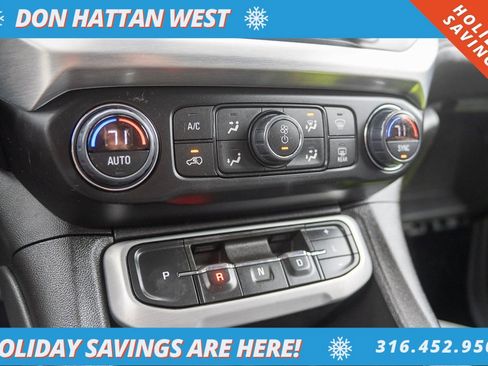 Used 2023 GMC Acadia SLE w/ Elevation Edition image 9