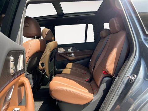 New 2025 Mercedes-Benz GLS 450 4MATIC image 13