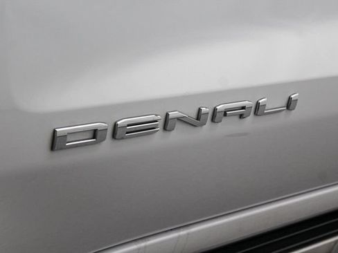 Certified 2023 GMC Sierra 1500 Denali AWD/4WD image 11