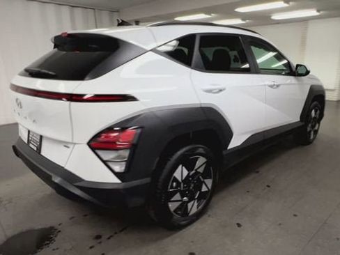 Used 2025 Hyundai Kona SEL image 8
