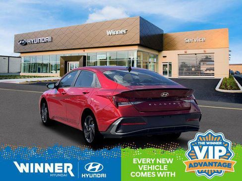 New 2026 Hyundai Elantra Sport image 5