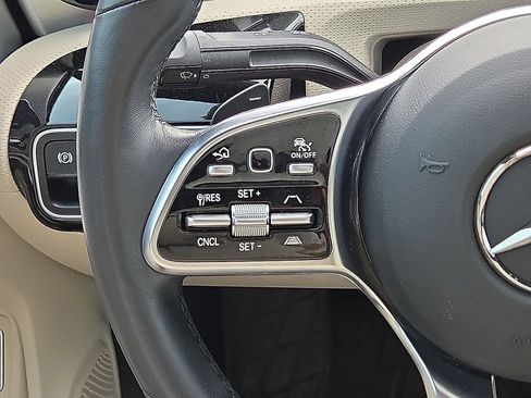 Used 2023 Mercedes-Benz CLA 250 w/ Premium Package image 18