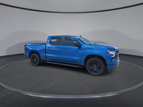Used 2023 Chevrolet Silverado 1500 RST AWD/4WD image 2