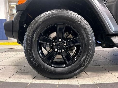 Used 2021 Jeep Wrangler Unlimited Sport AWD/4WD image 7