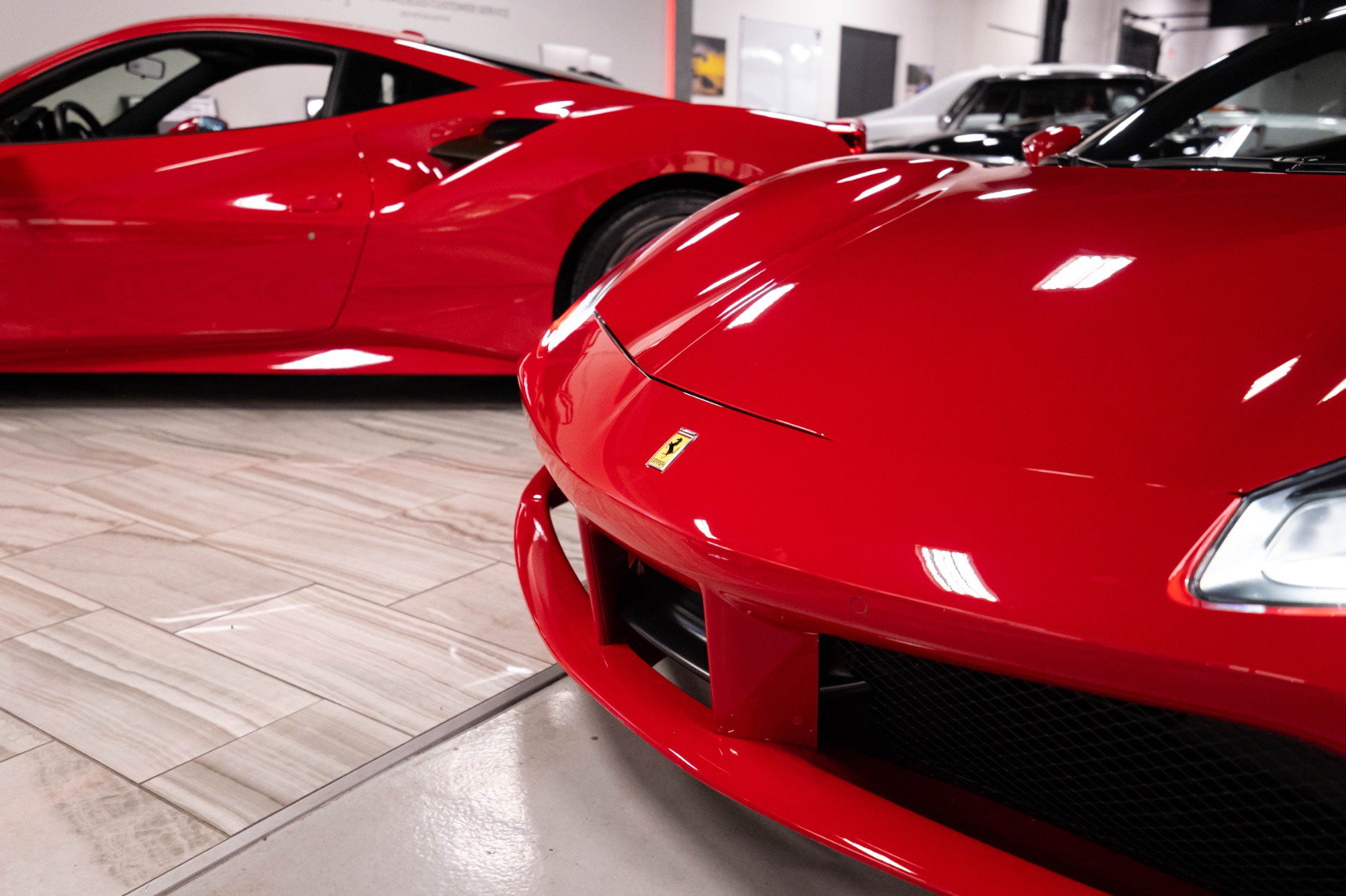 Used 2016 Ferrari 488 GTB RWD image 87