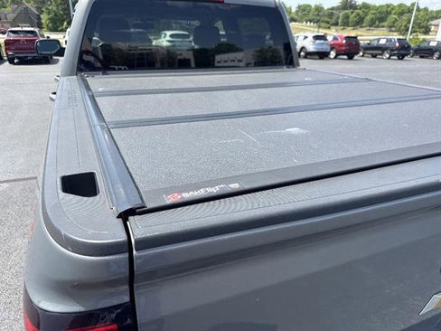 Used 2017 Chevrolet Silverado 1500 LT w/ All Star Edition AWD/4WD image 7