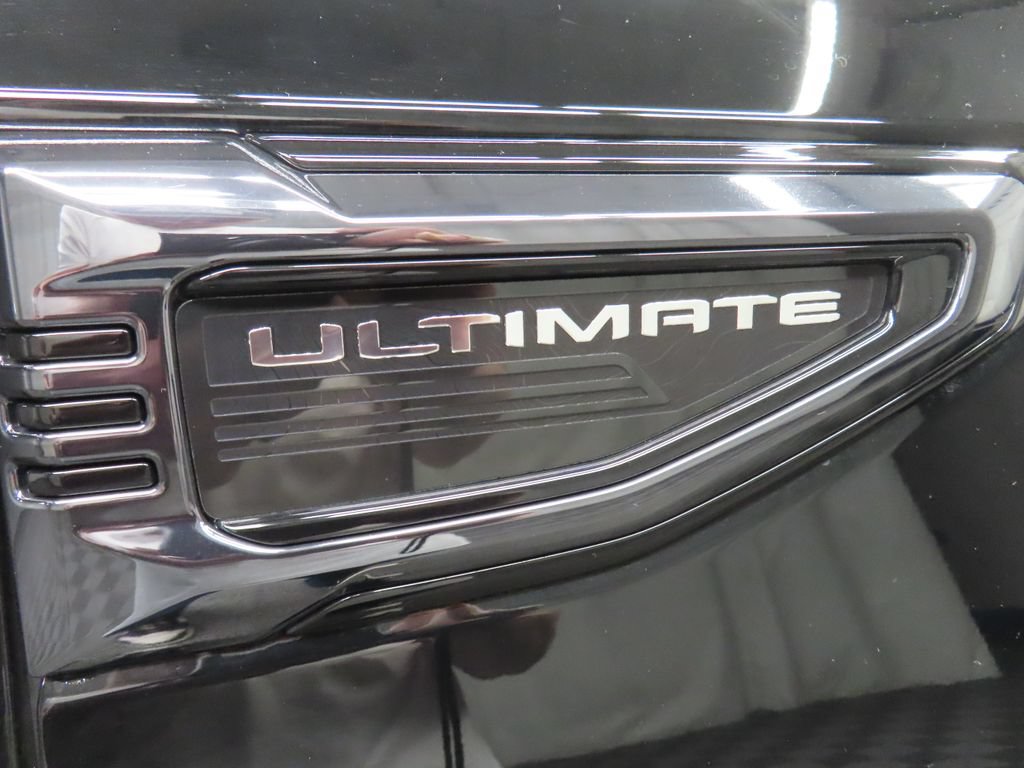 Used 2025 GMC Yukon XL Denali Ultimate AWD/4WD image 60