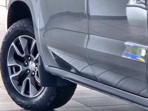 Used 2024 Chevrolet Silverado 1500 LT AWD/4WD image 14