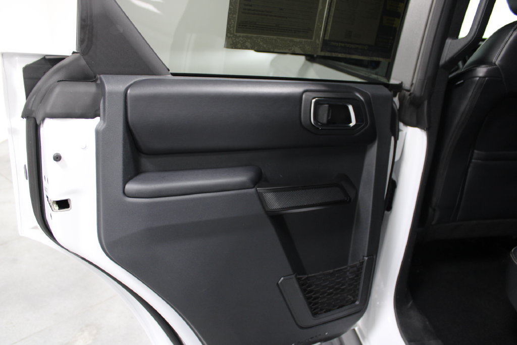 Used 2025 Ford Bronco Outer Banks AWD/4WD image 19