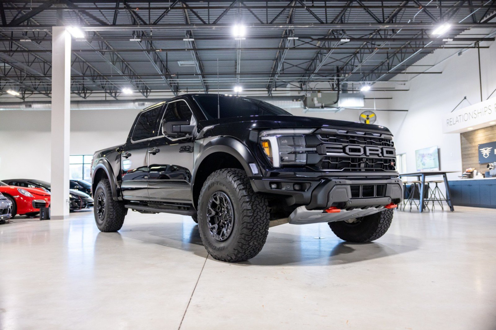 Used 2025 Ford F150 Raptor w/ Equipment Group 803A Raptor R AWD/4WD image 3