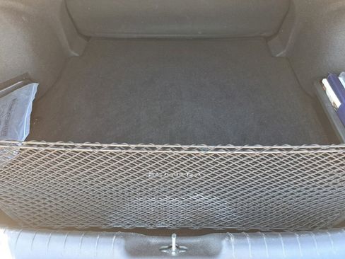 Used 2024 Hyundai Elantra SEL image 25