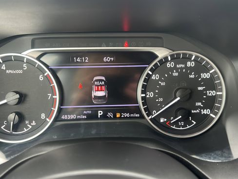 Used 2024 Nissan Rogue SV image 13