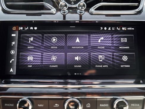 Used 2023 Bentley Bentayga Extended Wheelbase image 76