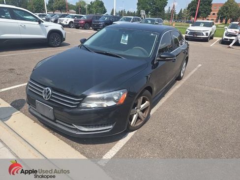 Used 2012 Volkswagen Passat 2.5 SE FWD image 4