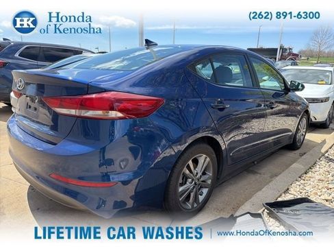 Used 2018 Hyundai Elantra SEL w/ Cargo Package image 2