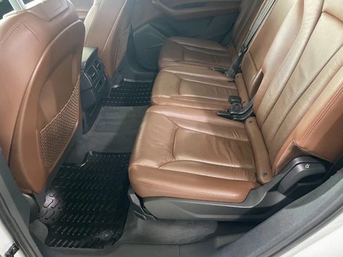 Used 2017 Audi Q7 3.0T Premium Plus image 21