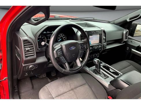 Used 2019 Ford F150 XLT w/ Equipment Group 302A Luxury image 15