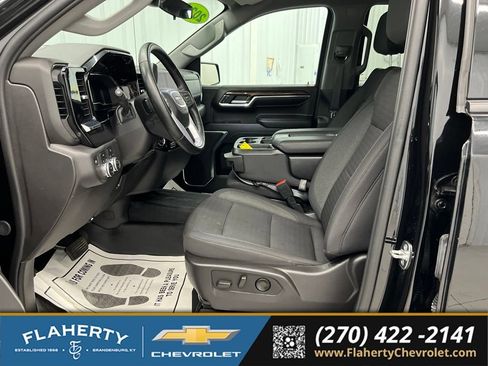 Used 2024 GMC Sierra 1500 Elevation w/ LPO, Elevation Black Package AWD/4WD image 9