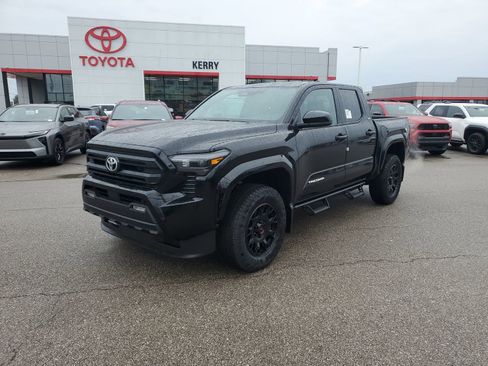New 2026 Toyota Tacoma SR5 image 2
