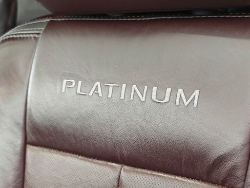 Used 2015 Ford Expedition Platinum AWD/4WD image 61