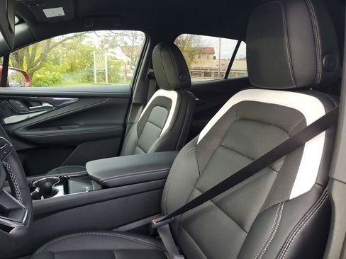 New 2026 Chevrolet Blazer EV LT image 15