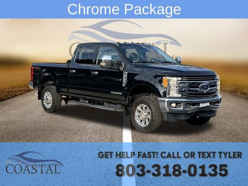 Used 2017 Ford F250 Lariat w/ Chrome Package image 3