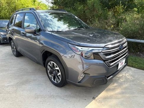Certified 2026 Subaru Forester Premium AWD/4WD image 1
