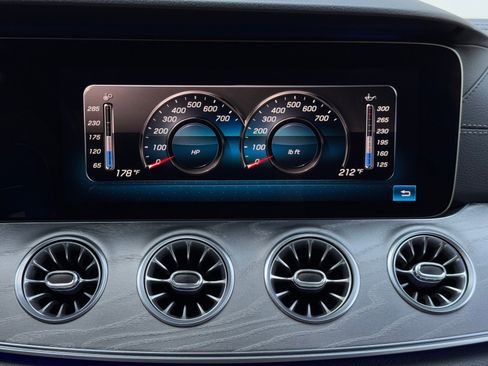 Used 2020 Mercedes-Benz AMG GT 63 image 31