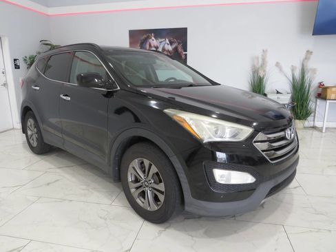 Used 2015 Hyundai Santa Fe Sport w/ Option Group 02 FWD image 1