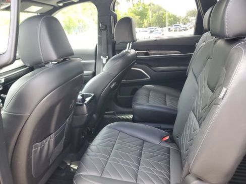 Certified 2023 Kia Telluride EX X-Line AWD/4WD image 8