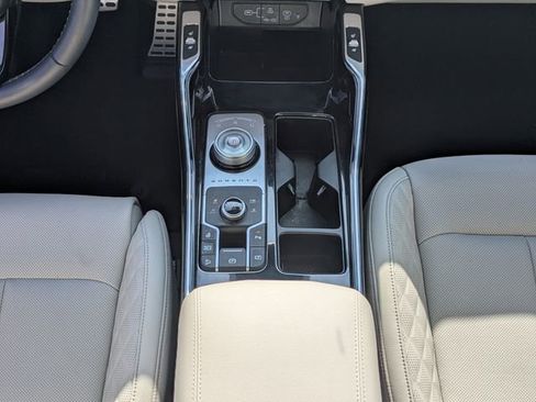 Used 2025 Kia Sorento SX Prestige image 21
