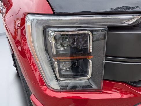 Used 2023 Ford F150 Lariat w/ Equipment Group 502A High image 9