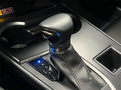 Certified 2023 Lexus UX 250h FWD w/ Accessory Package (Z2) image 21